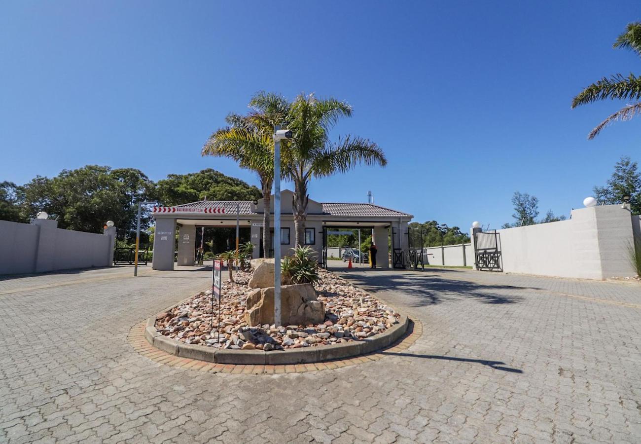 Mount Castleton Apartment Plettenberg Bay Exterior photo