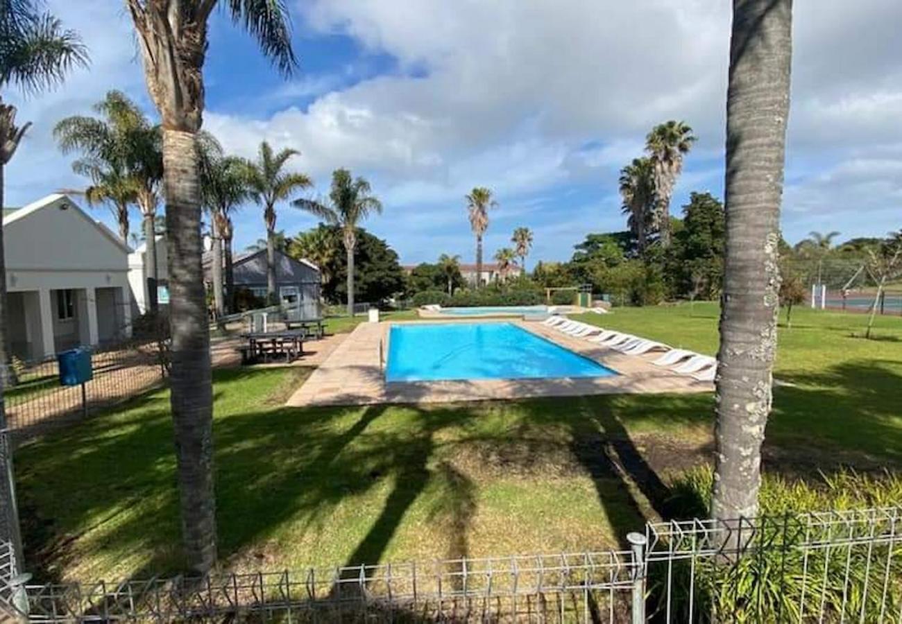Mount Castleton Apartment Plettenberg Bay Exterior photo